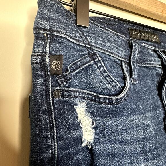 Rock & Republic Distressed Berlin Skinny Jeans - Picture 5 of 9